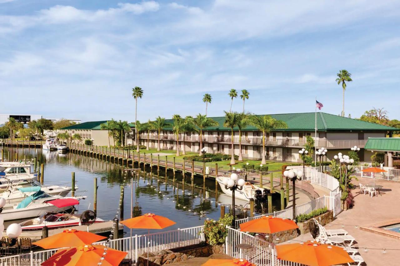 Getaway At The Marina Aparthotel South Bradenton Exterior foto