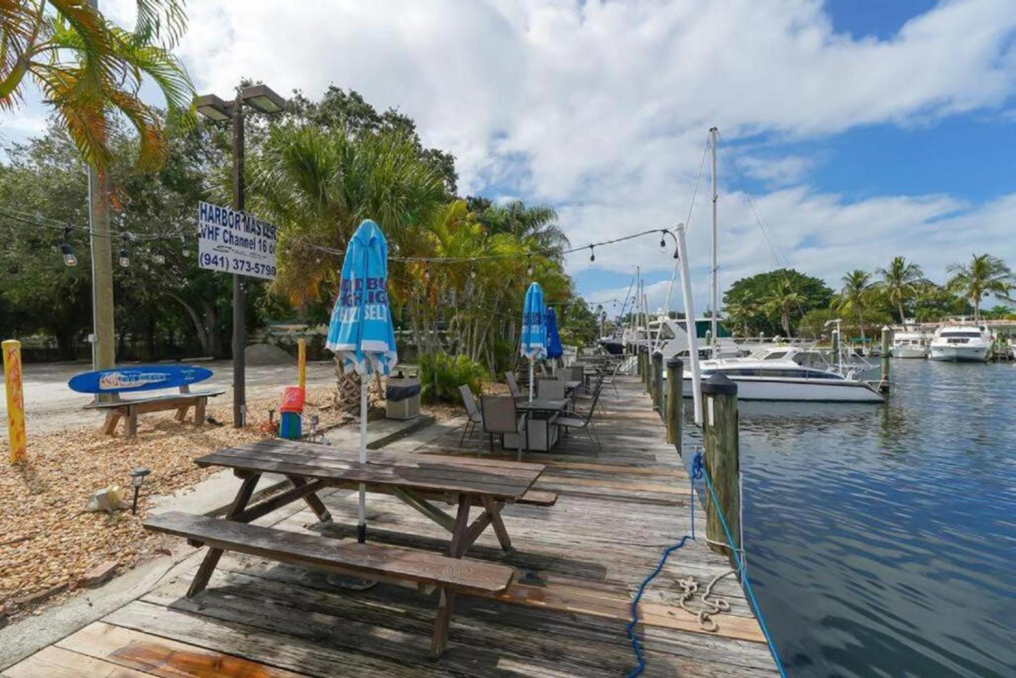 Getaway At The Marina Aparthotel South Bradenton Exterior foto